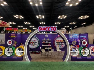 design & build exhibition stand for SWEETO at Sweets & Snacks Expo